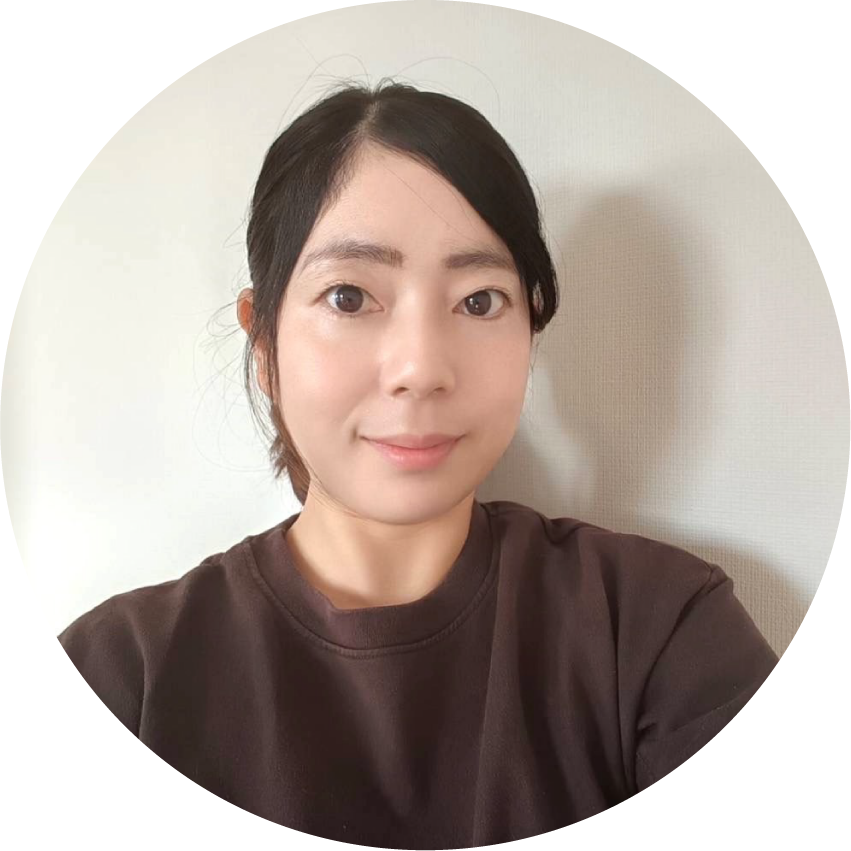 八尾・JR久宝寺駅 近くのヨガ教室・ピラティススタジオのインストラクターRisako